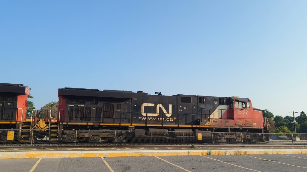 CN 2227